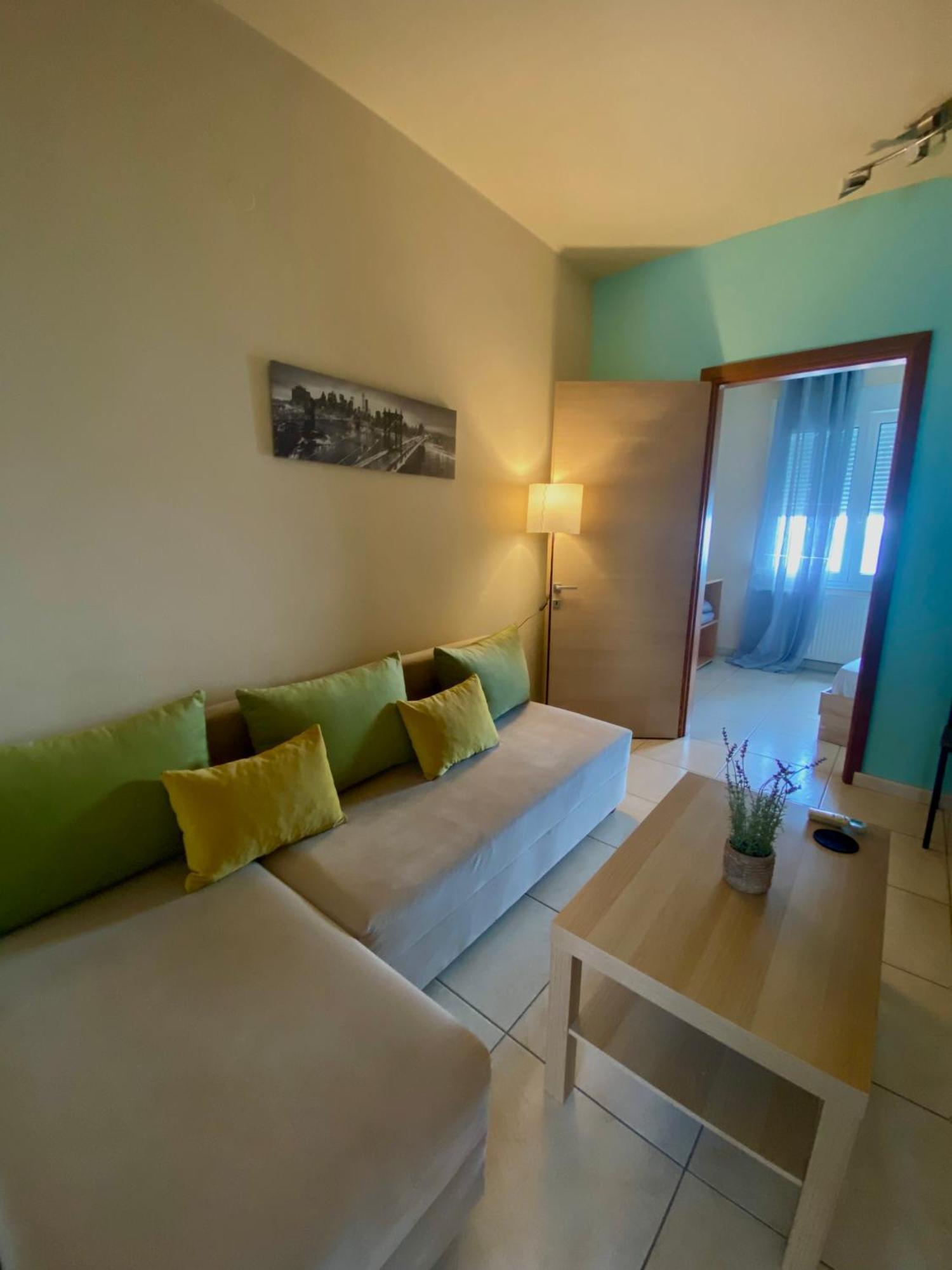 Zisis Apartments No3 卡瓦拉 外观 照片
