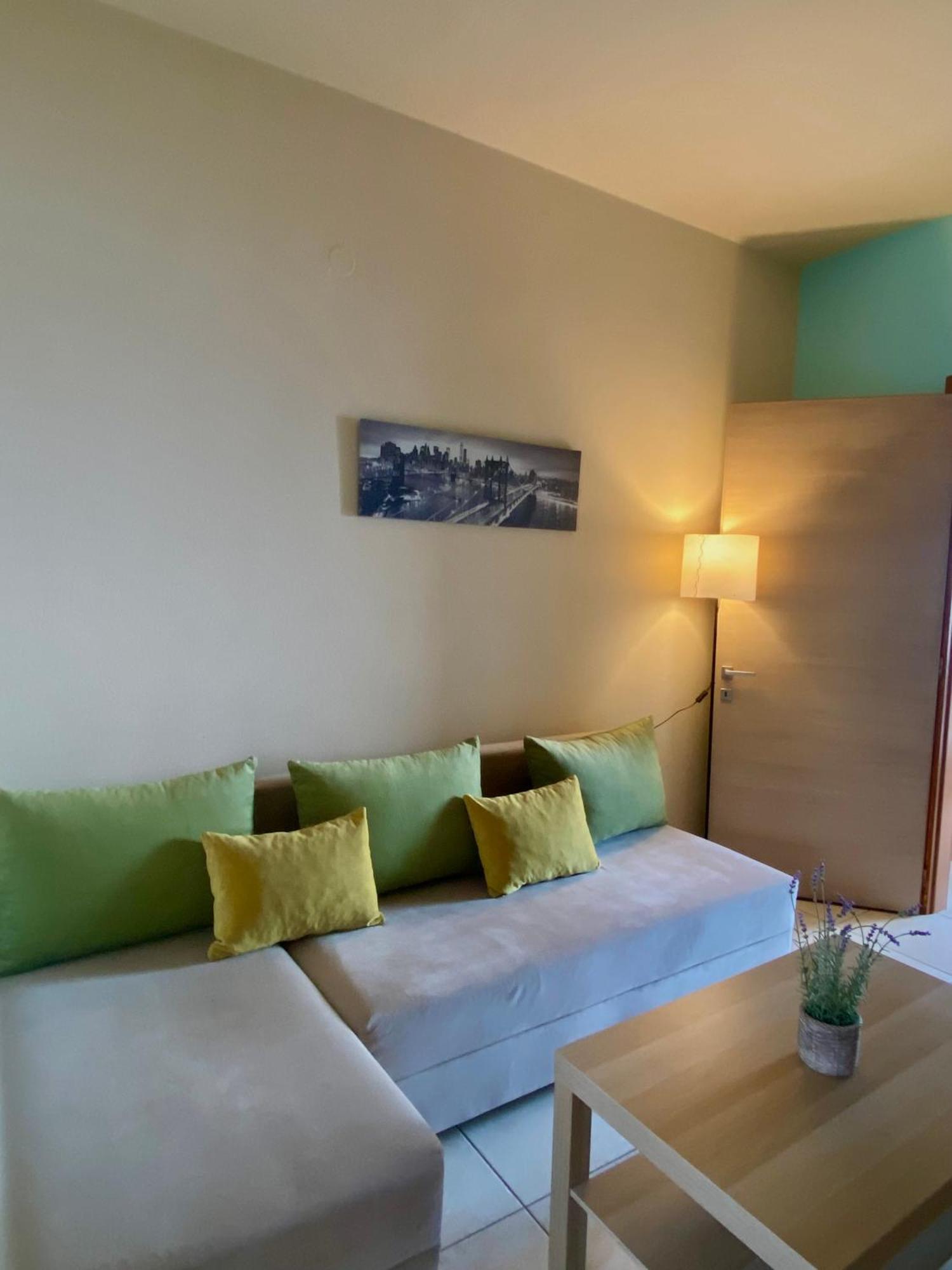 Zisis Apartments No3 卡瓦拉 外观 照片